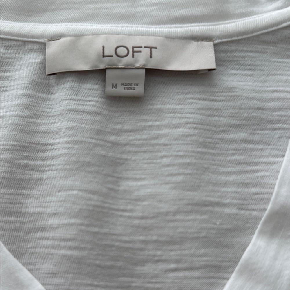 LOFT Cream Sleeveless Blouse with V-Neckline - Picture 3 of 5